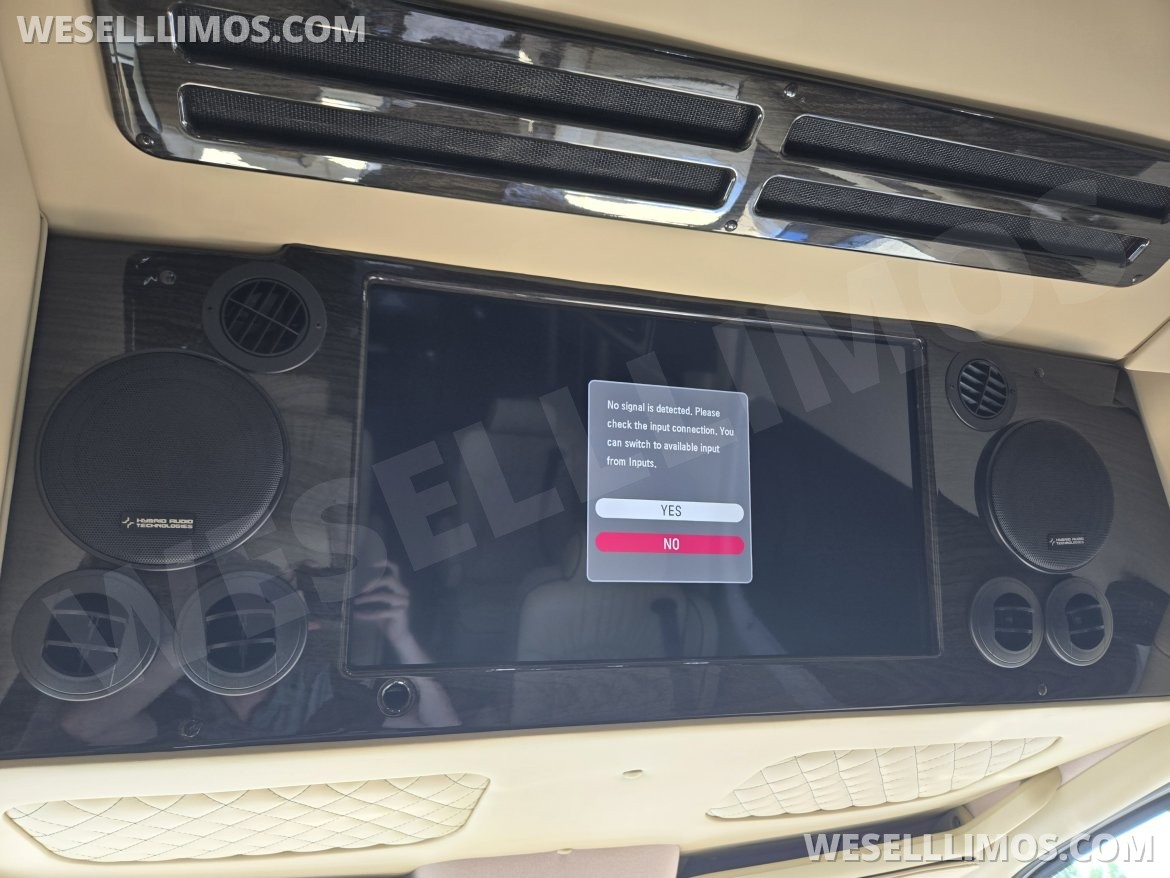 Photo of Sprinter for sale: 2019 Mercedes-Benz Luxe Cruiser Luxury Sprinter by Midwest Automotive Designs