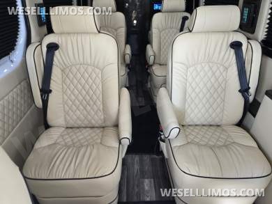 2019 Midwest Automotive Designs Mercedes-Benz Luxe Cruiser Luxury Sprinter