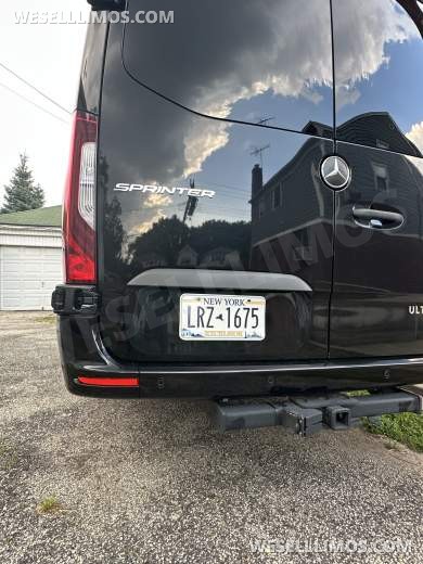 2024 Ultimate Toys Mercedes-Benz 2024 Mercedes-Benz Sprinter 3500 XD CargoHigh Roof Sprinter