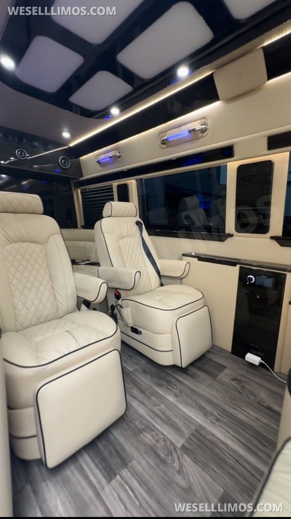 2024 Ultimate Toys Mercedes-Benz 2024 Mercedes-Benz Sprinter 3500 XD CargoHigh Roof Sprinter