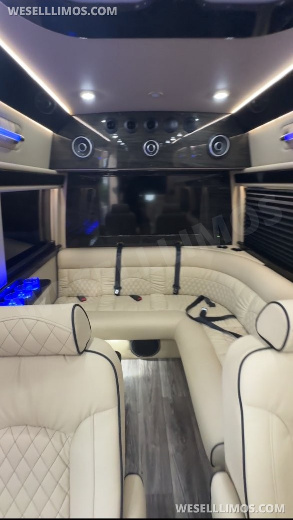 2024 Ultimate Toys Mercedes-Benz 2024 Mercedes-Benz Sprinter 3500 XD CargoHigh Roof Sprinter