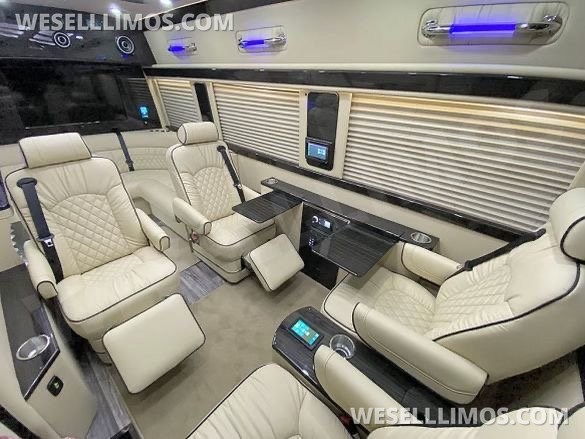 2024 Ultimate Toys Mercedes-Benz 2024 Mercedes-Benz Sprinter 3500 XD CargoHigh Roof Sprinter