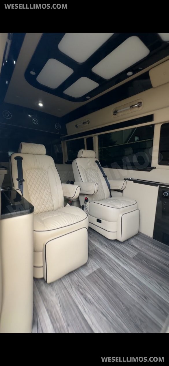 2024 Midwest Customs Mercedes-Benz 2024 Mercedes Benz Sprinter 3500XD Sprinter