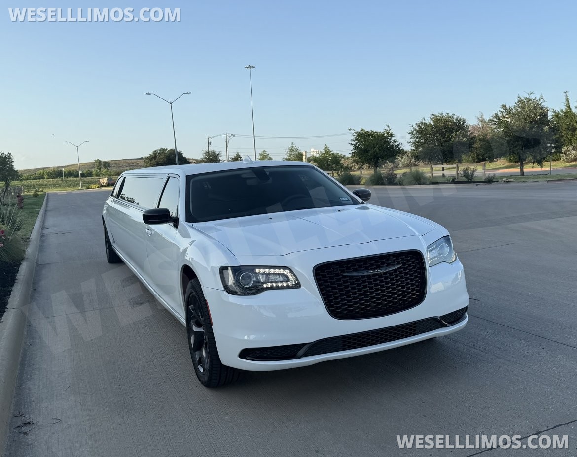 Photo of Limousine for sale: 2023 Chrysler 300 140" 10Pax by SpringField Coach Group