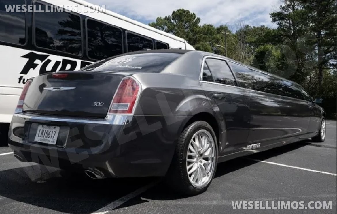 Limousine for Sale in Marietta, GA - Photo 3