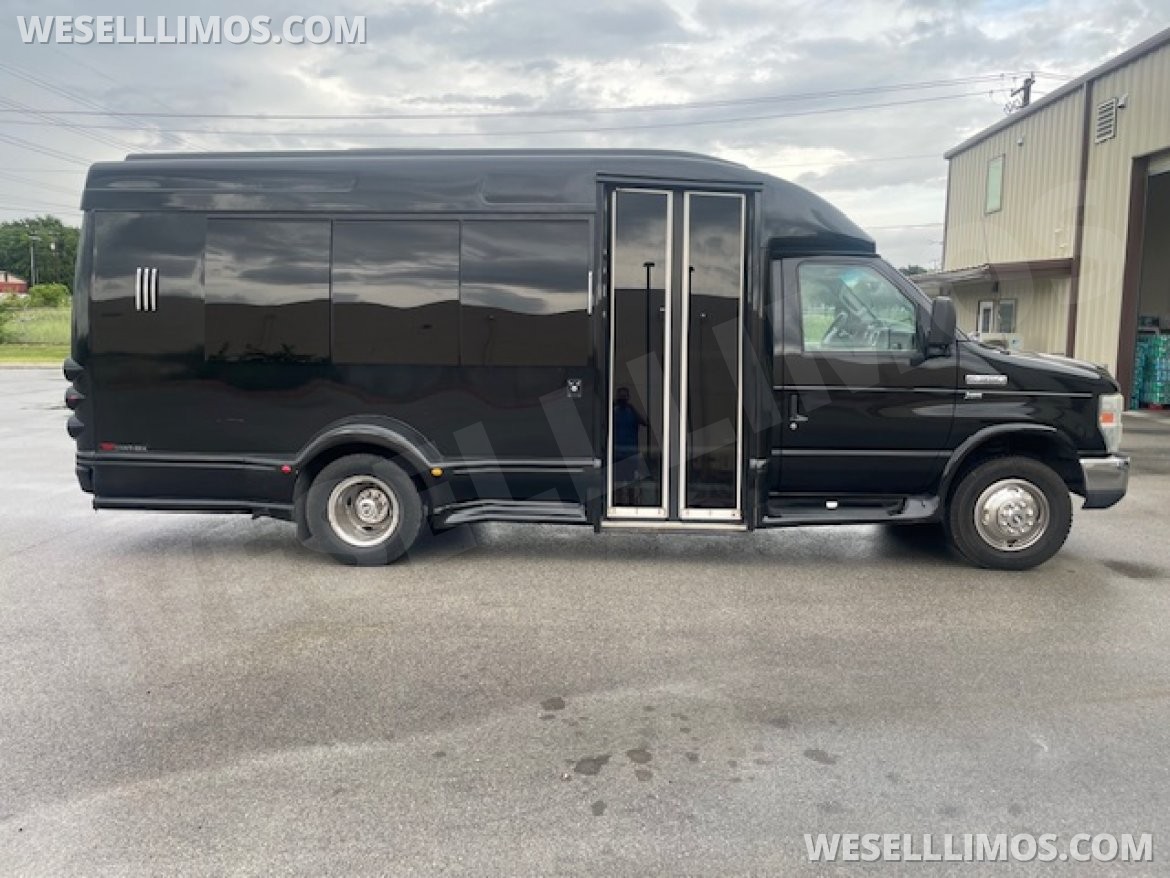 Photo of Limo Bus for sale: 2014 Ford E350 by Turtle Top