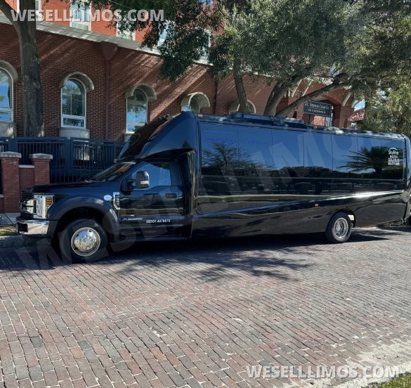 2019 Grech Motors Ford- Easy Moveable Wall - 31 Person to 27 Executive Shuttle