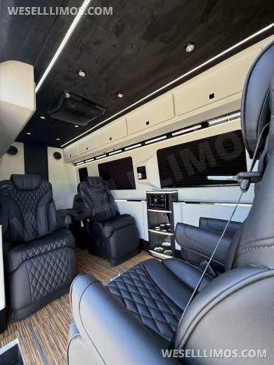 Mercedes-Benz Sprinter  Jet style