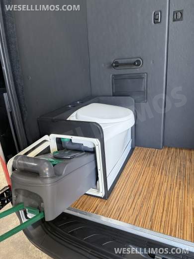 Mercedes-Benz Sprinter  Jet style