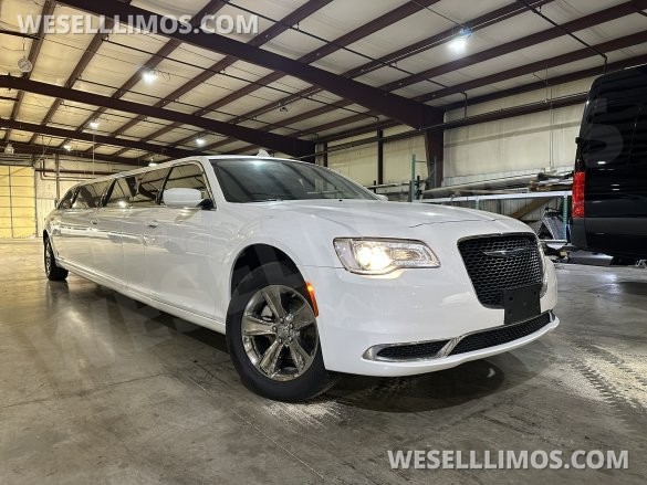 Brand New 10 Passenger Sedan 5 Door Limousine