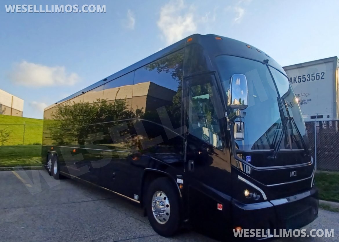 Photo of Motorcoach for sale: 2018 MCI J4500 45" by MCI