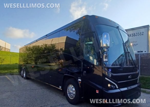 2018 MCI J4500 Motorcoach