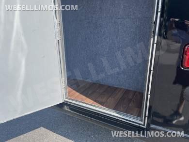 2015 Battisti Mercedes-Benz 3500 Executive Shuttle