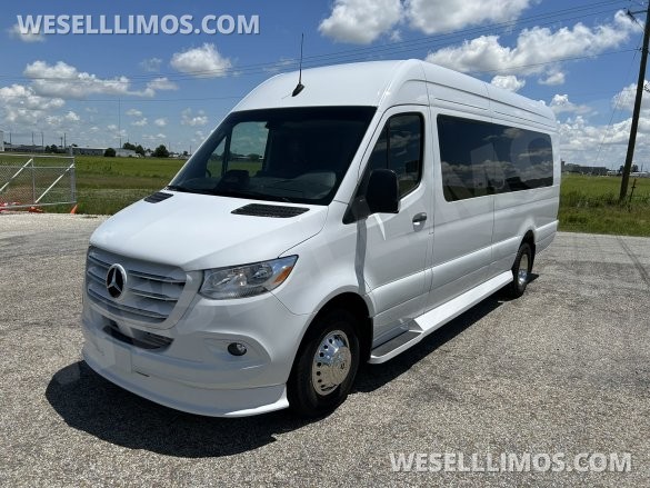 White Mercedes-Benz Sprinter 170ext Limo Style