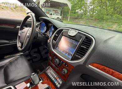 2013 Executive Coach Builders Chrysler 300 Limousine