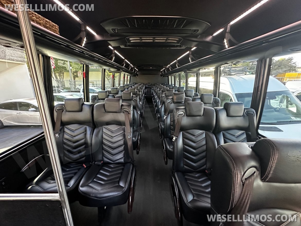 Executive Shuttle for sale: 2018 Freightliner M2106 Passenger Bus by Grech Motors