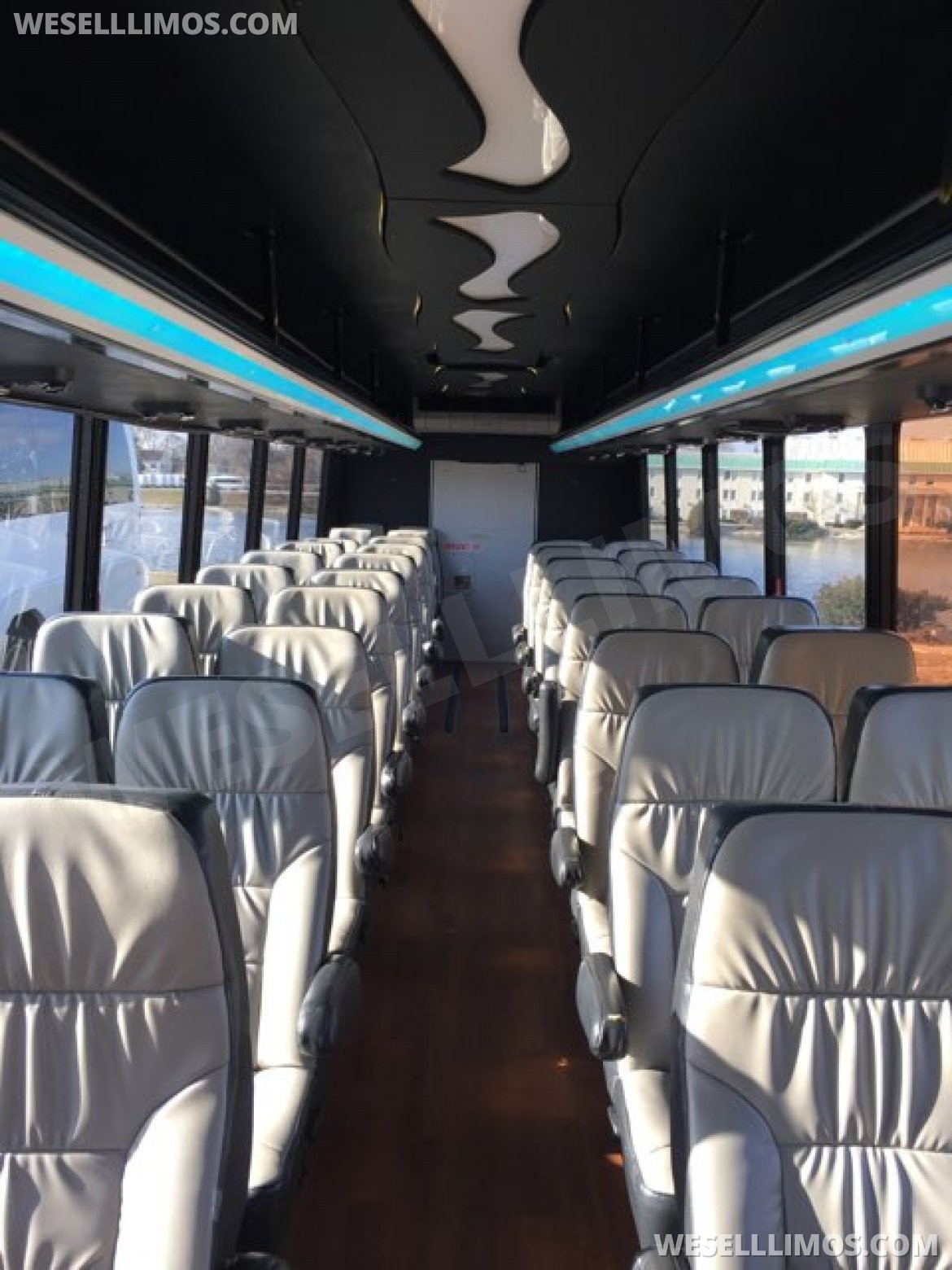 Photo of Shuttle Bus for sale: 2016 Freightliner M2 40&quot; by Executive Coach Builder
