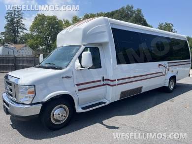 2018 LGE Ford E450 Limo Bus