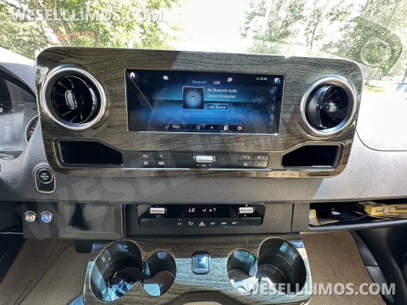 2020 Midwest Automotive Designs Mercedes-Benz Sprinter Day Cruiser 2500