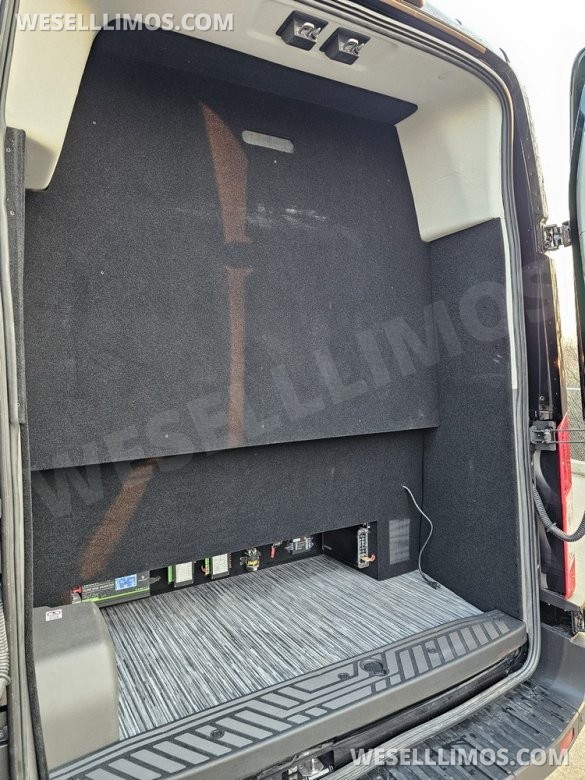 2023 Global Motor Coach Ford Transit Limo - Very Low Mileage