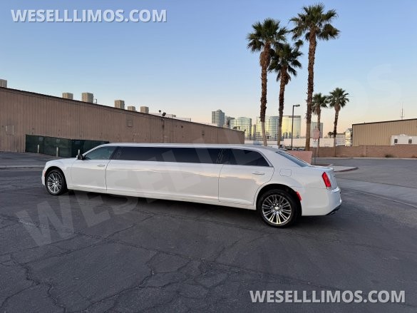 2015 Executive Coach Builder Chrysler Chrysler 300 Limousine