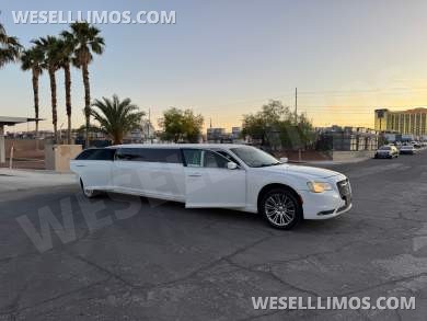 2015 Executive Coach Builder Chrysler Chrysler 300 Limousine