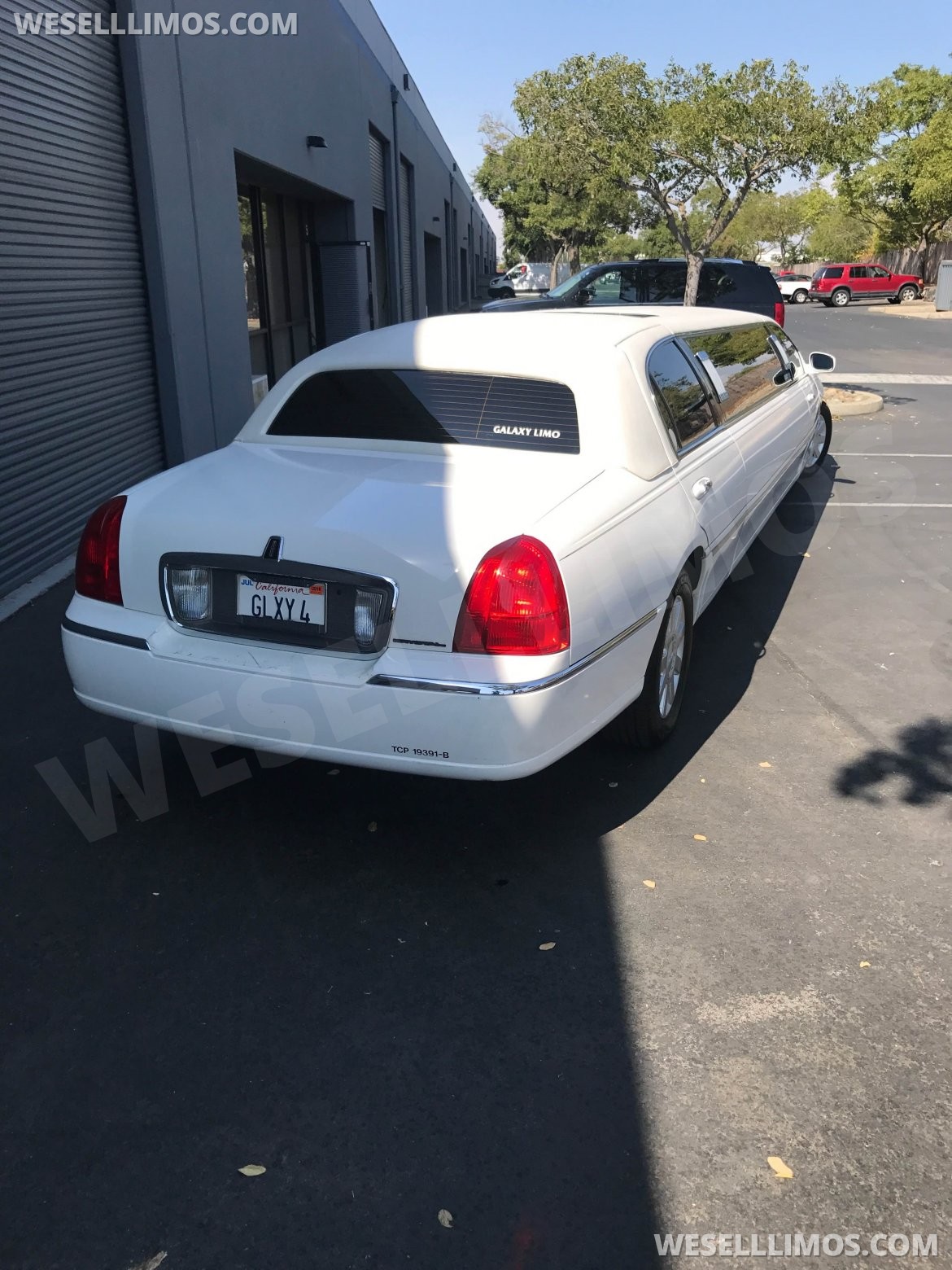 Photo of Limousine for sale: 2005 Lincoln Towncar 120&quot; Stretch 120&quot; by Krystal