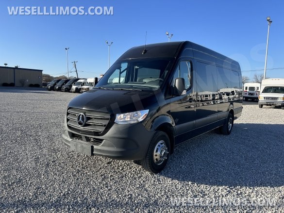 2022 LA West Mercedes-Benz Sprinter Executive Shuttle Sprinter