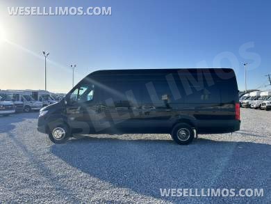 2022 LA West Mercedes-Benz Sprinter Executive Shuttle Sprinter
