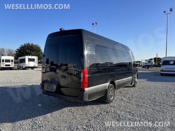 2022 LA West Mercedes-Benz Sprinter Executive Shuttle Sprinter