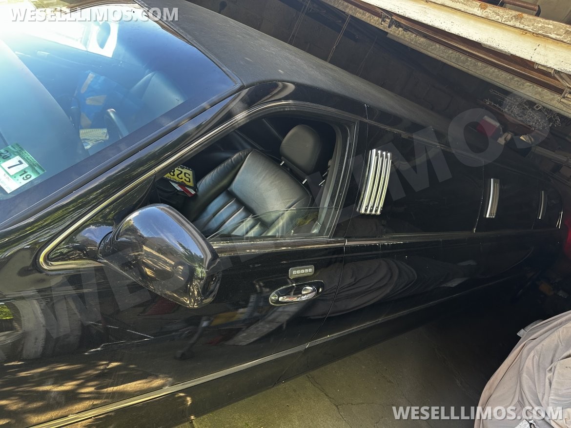 Limousine for sale: 2007 Lincoln Town Car 120&quot; by Coach
