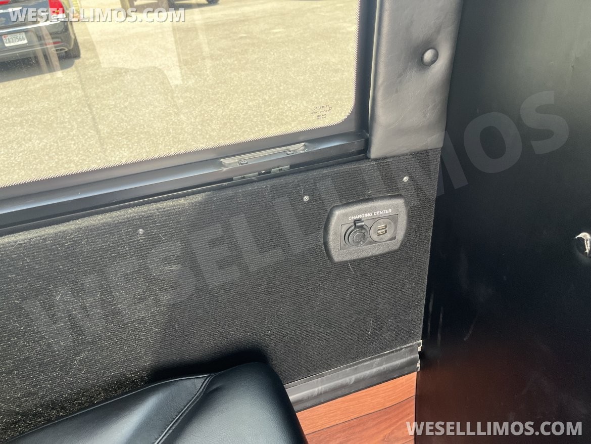 Photo of Executive Shuttle for sale: 2017 Ford E 450 by Federal