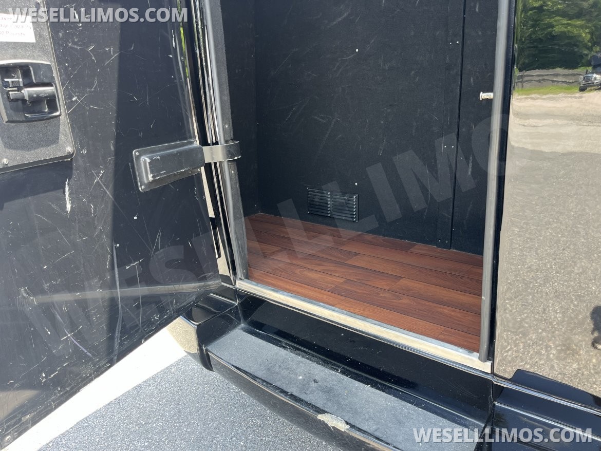 Photo of Executive Shuttle for sale: 2017 Ford E 450 by Federal