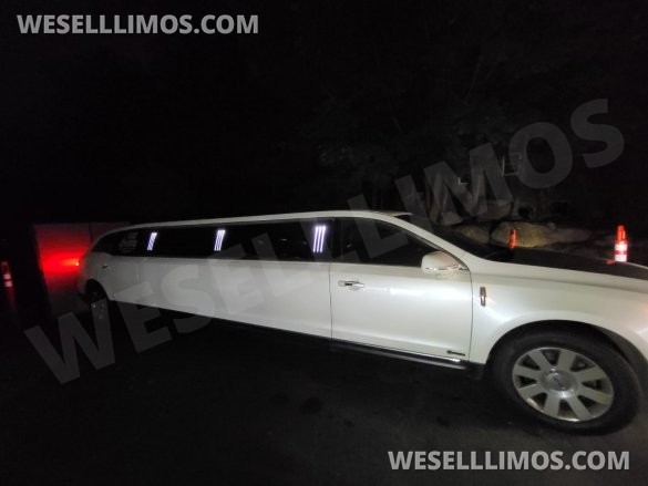 2017 Lincoln MKT Limousine by executive coach builders 120" LIKE NEW,  *LOW MILEAGE*
