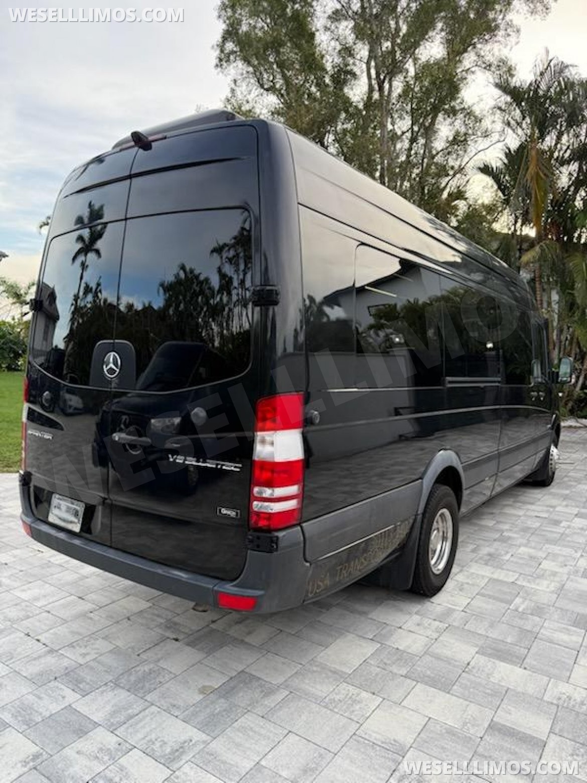 Photo of Executive Shuttle for sale: 2015 Mercedes-Benz Sprinter 3500 Executive Shuttle 170" by Grech
