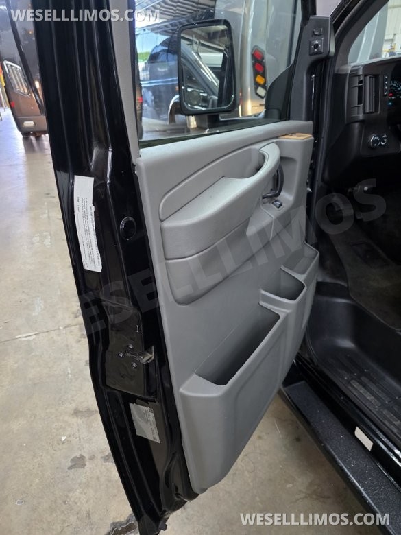 2013 Turtle Top Chevrolet 3500 Executive Shuttle