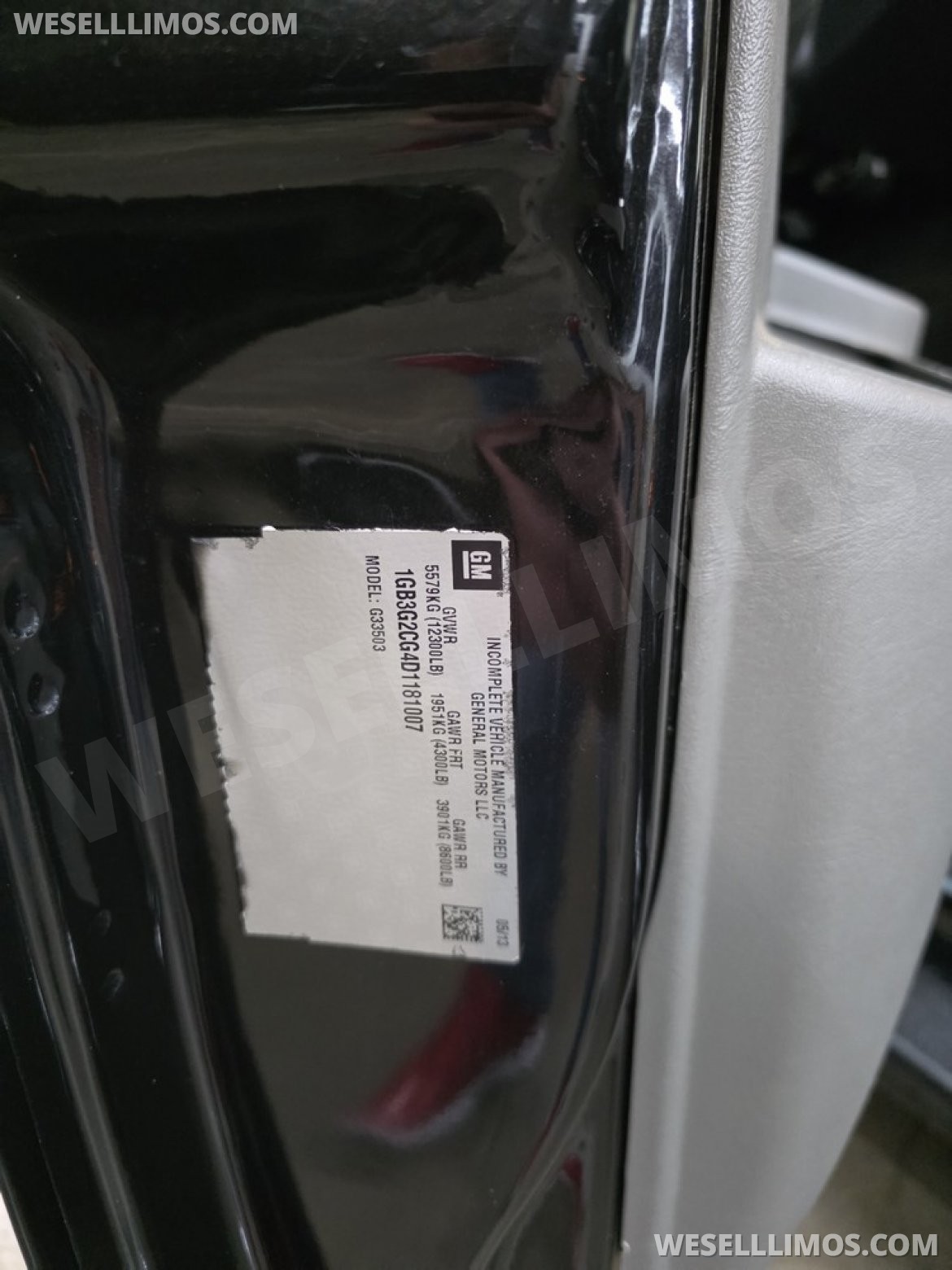 Photo of Executive Shuttle for sale: 2013 Chevrolet 3500 by Turtle Top