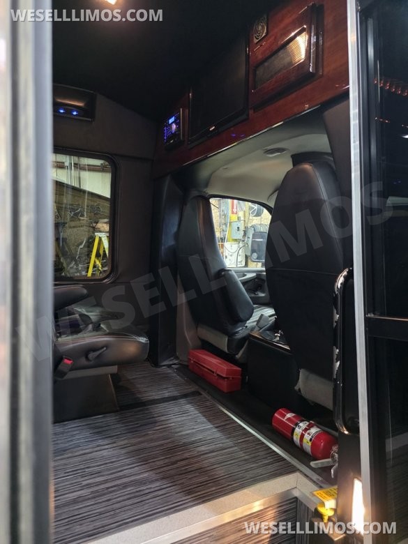 2013 Turtle Top Chevrolet 3500 Executive Shuttle
