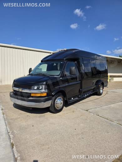 2013 Turtle Top Chevrolet 3500 Executive Shuttle
