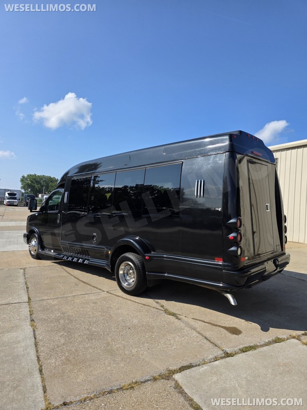 Photo of Executive Shuttle for sale: 2013 Chevrolet 3500 by Turtle Top