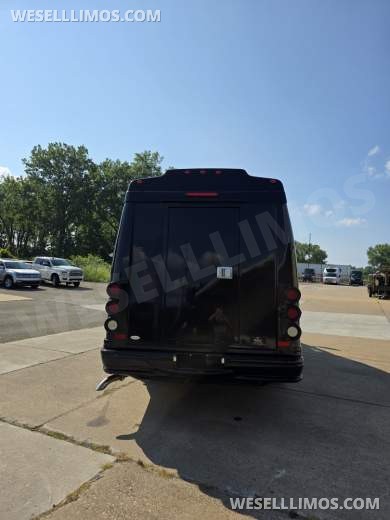 2013 Turtle Top Chevrolet 3500 Executive Shuttle