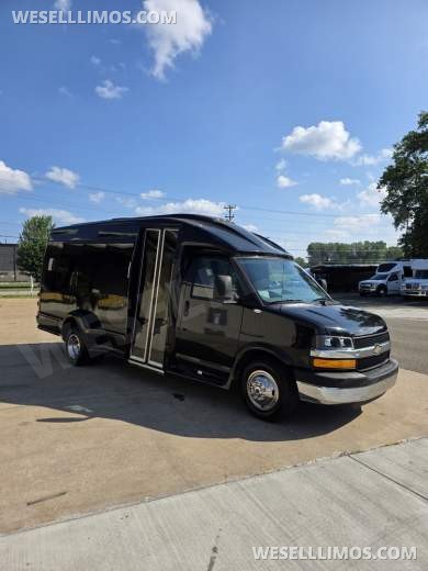 2013 Turtle Top Chevrolet 3500 Executive Shuttle