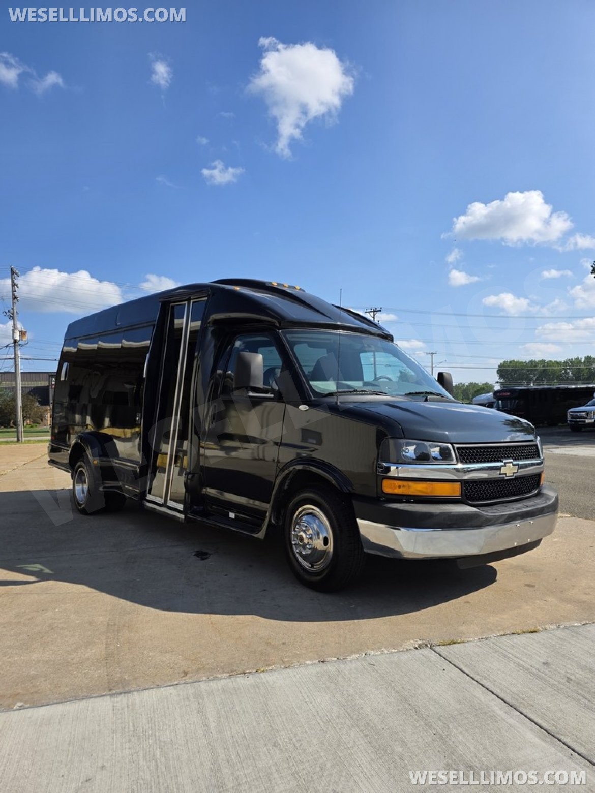Photo of Executive Shuttle for sale: 2013 Chevrolet 3500 by Turtle Top