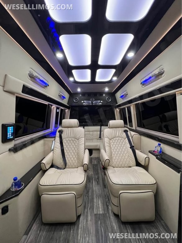 2019 Ultimate Toys Mercedes-Benz Sprinter Jet Sprinter