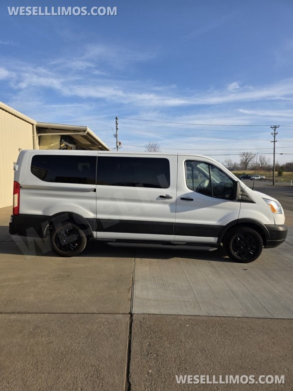 2019 Ford Transit Executive 8 Passenger Van Sprinter