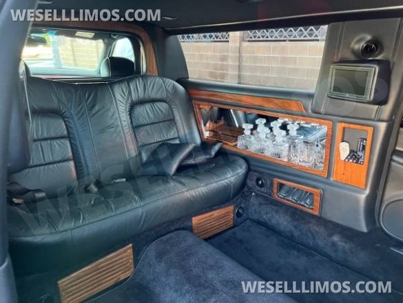 2004 Krystal Cadillac Limousine