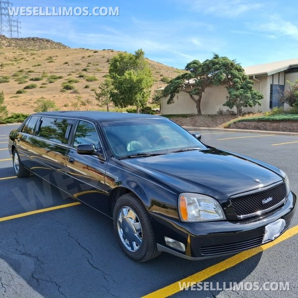 2004 Krystal Cadillac Limousine