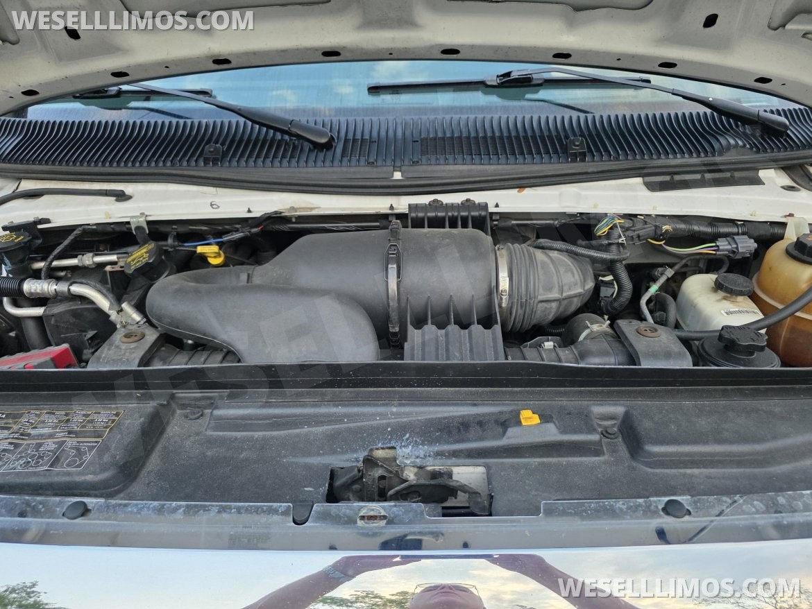 Photo of Shuttle Bus for sale: 2015 Ford E-450 289" by Champion