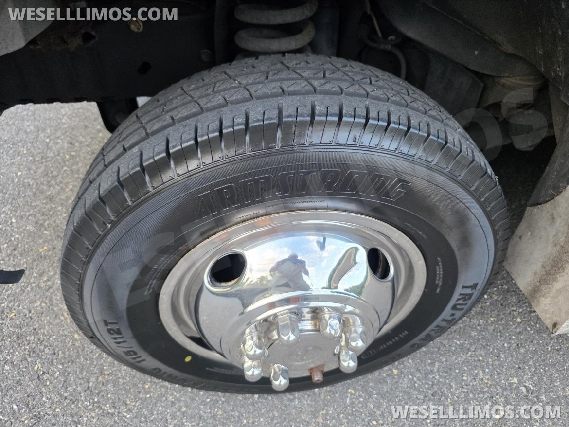 Photo of Shuttle Bus for sale: 2015 Ford E-450 289" by Champion