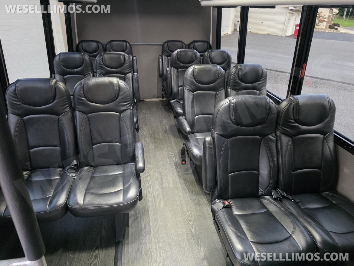 Photo of Shuttle Bus for sale: 2015 Ford E-450 289" by Champion